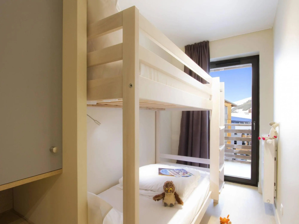 Modern apartment with sleeping niche in Alpe d'Huez