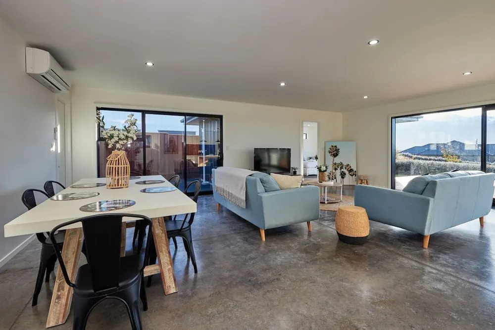 Seaview House