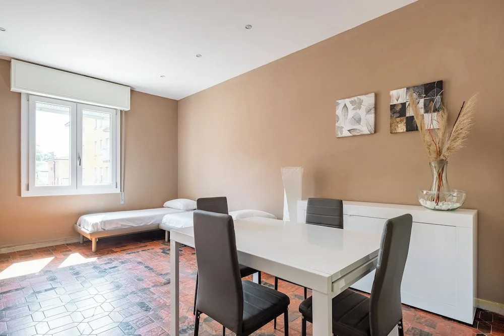 Giorgi Homes - Family Apartment