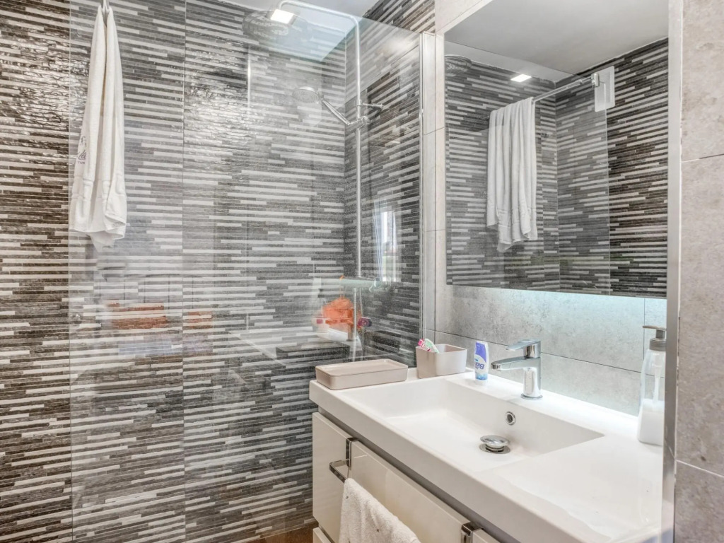Nice apartment in S'Agaró with pool