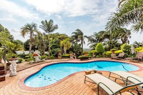 Palm Lodge