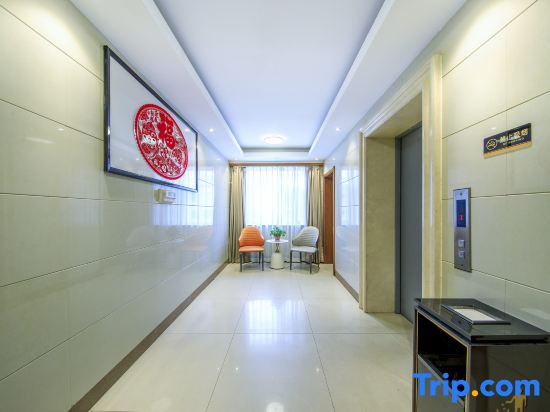 Yiyi Chain Hotel (Hohhot Moore City Branch)