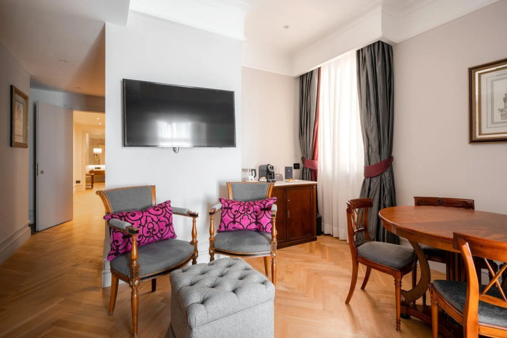 Grand Hotel Parkers