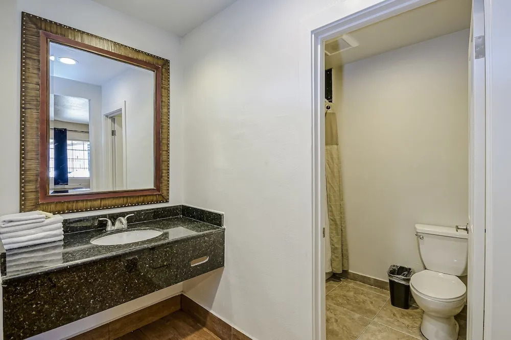 Hyland Inn Van Nuys