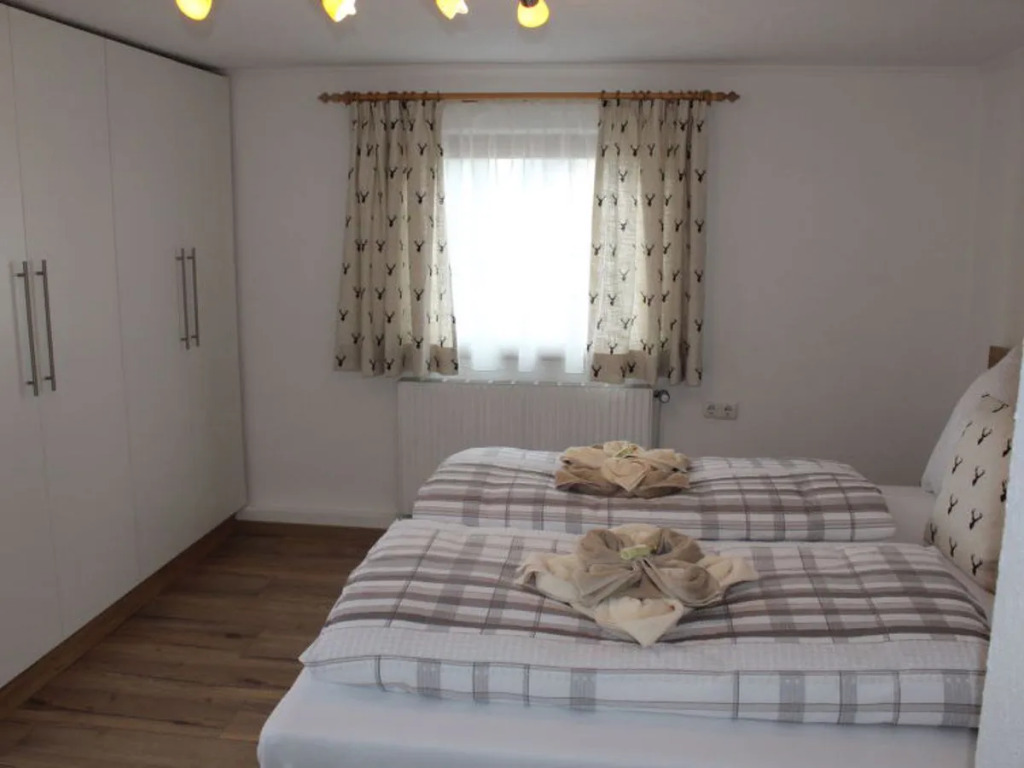 Holiday Home Umbichl by Interhome