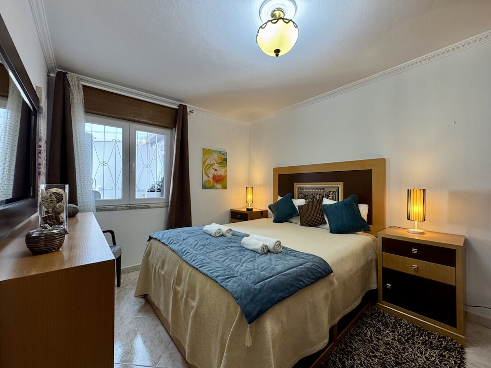 Albufeira Stylish 4 by Homing
