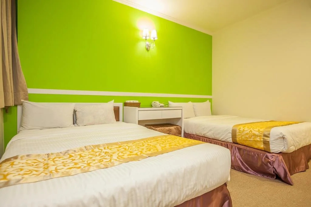 Ming Zhi Hot Spring Hotel