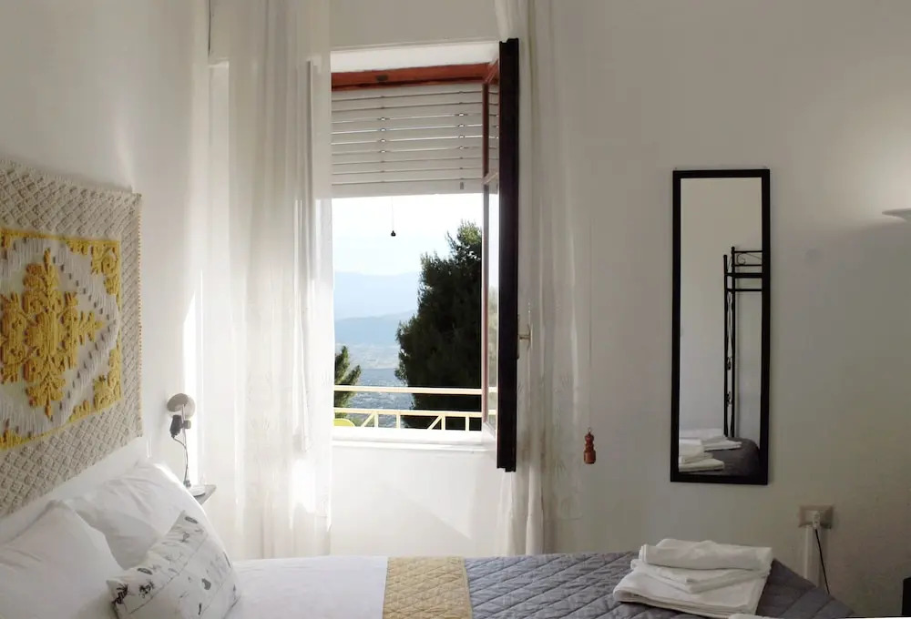 Giaminera Rooms & Art Studio