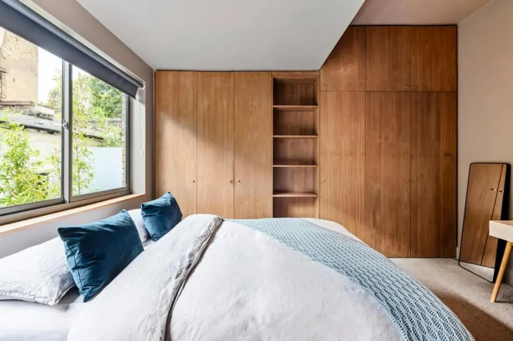 Modern 1 Bedroom Apartment 2 mins to Canal