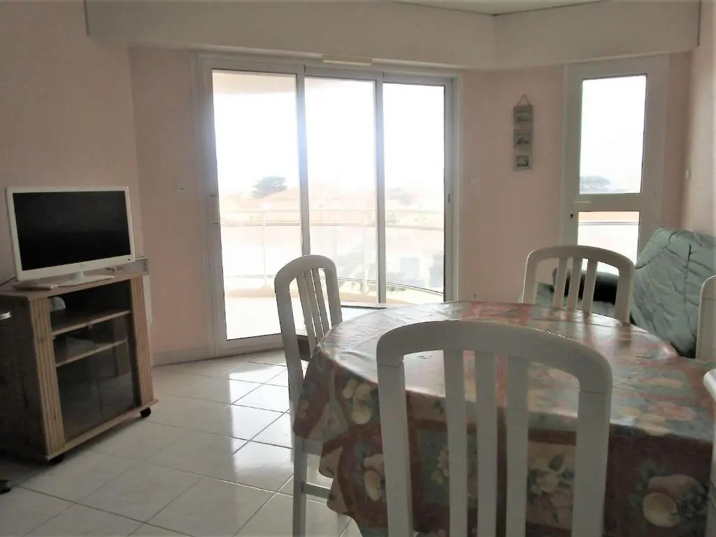 Appartement Les Sables-d'Olonne, 1 pièce, 4 personnes - FR-1-197-380