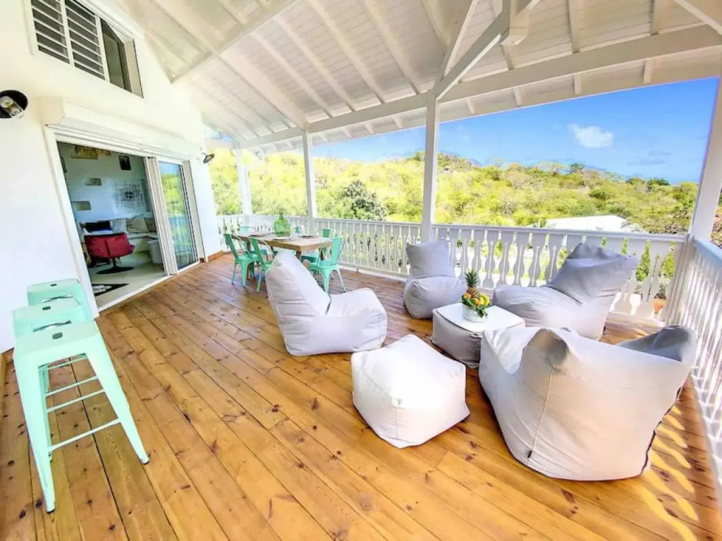 Villa Palmira, 4 min from Orient Bay beach
