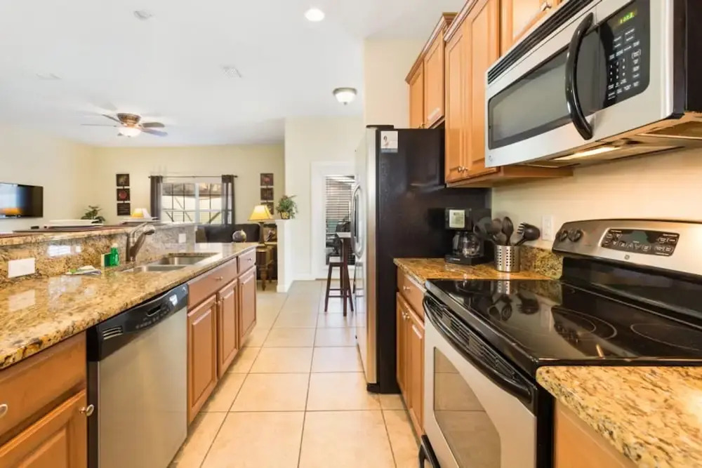 Paradise Palms 8951 A