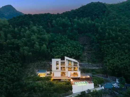 Wuji Anji Hana Hot Spring Resort Villa