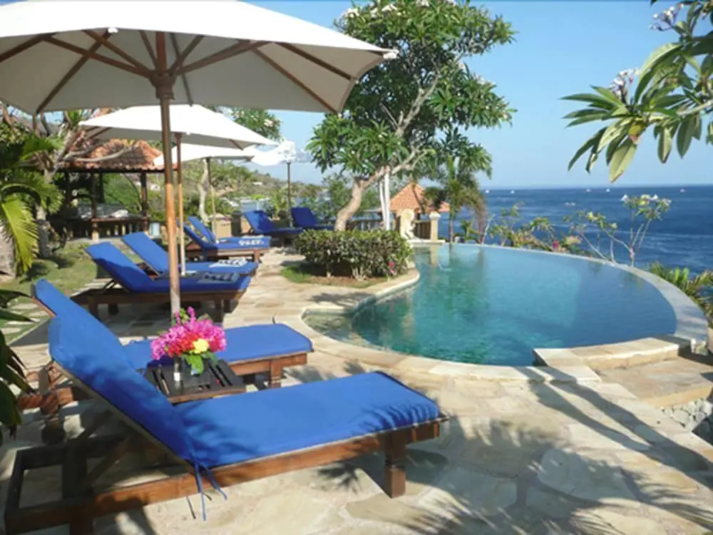 Blue Moon Villas Resort