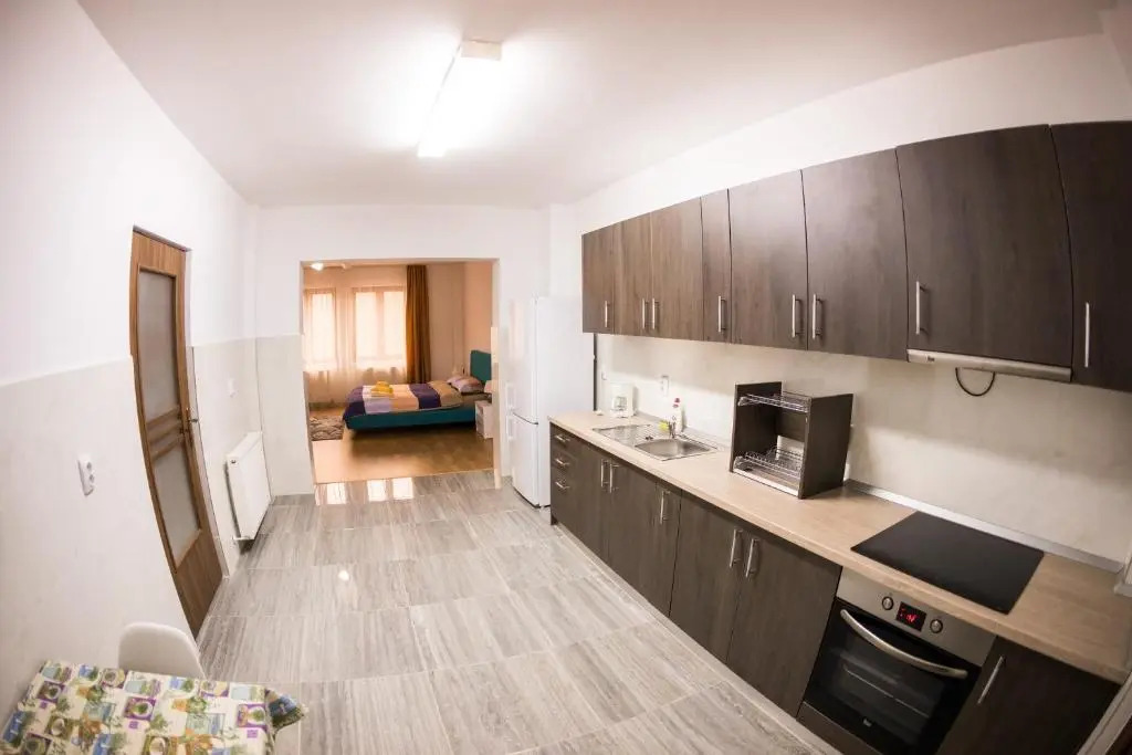Travel Homzzz Apartments