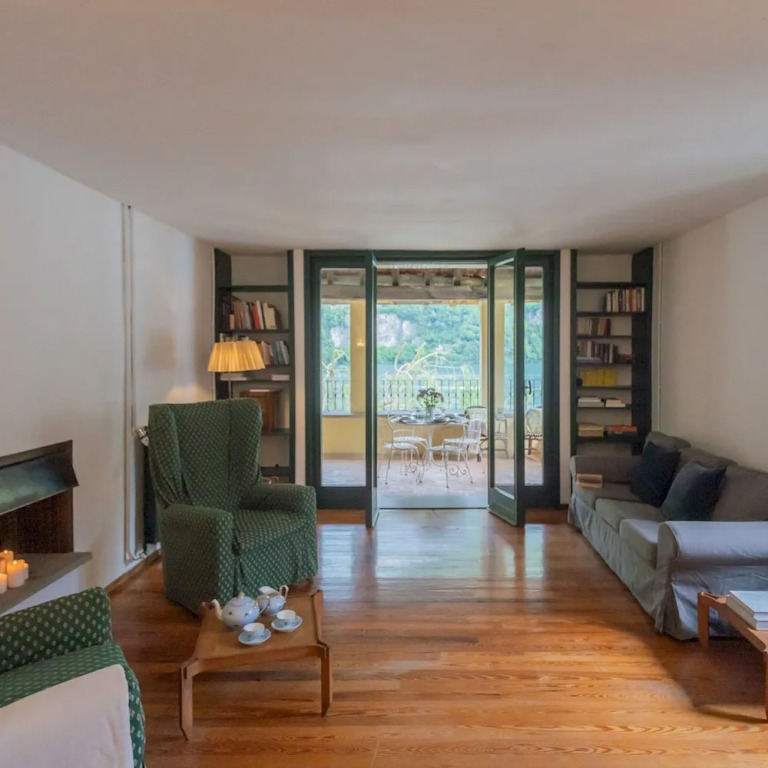 Residenza Regina by Rent all Como