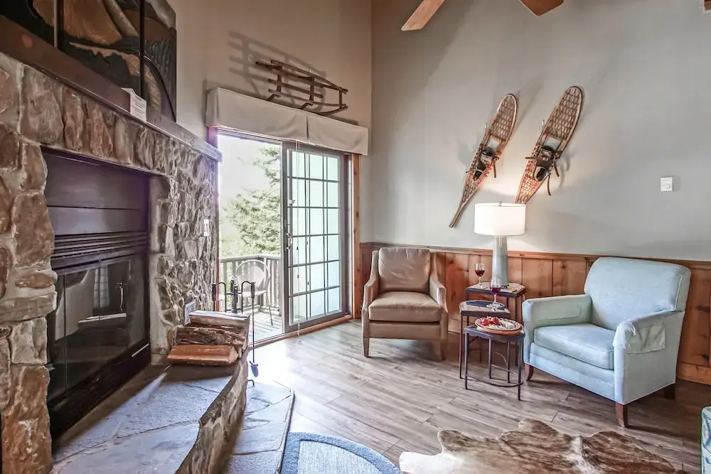 Whistlepunk #18: 4 Bedrooms, 3 Baths