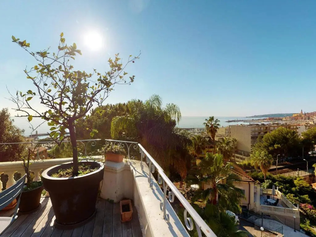 Appartement Menton, 3 pièces, 6 personnes - FR-1-196-294