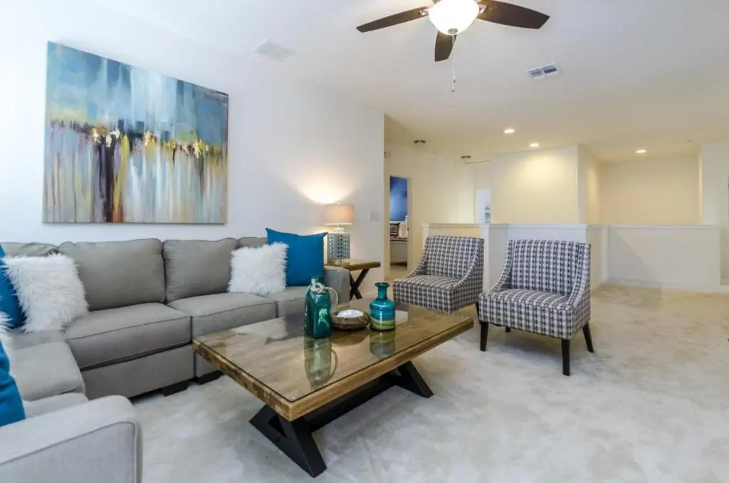 Elegant Brand NEW Houses Less 10 Minutes from Disney