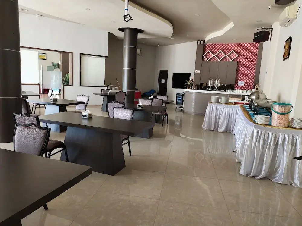 OS Hotel Tanjung Uncang