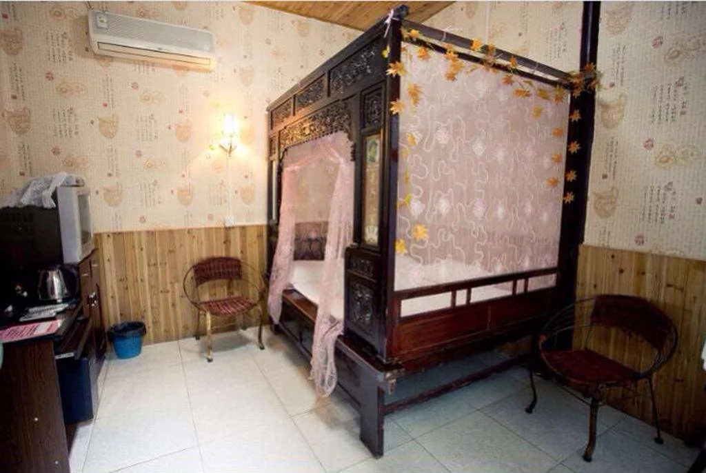 Yilian Youmeng Inn
