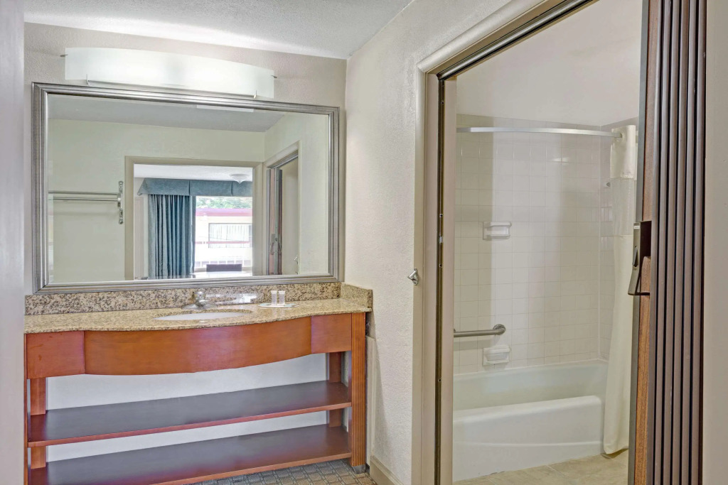 Travelodge by Wyndham Williamsburg Colonial Area