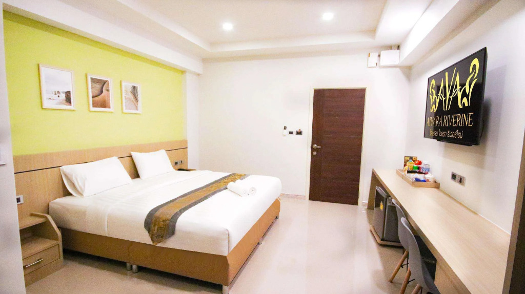 โรงแรม บ้านริมโขง