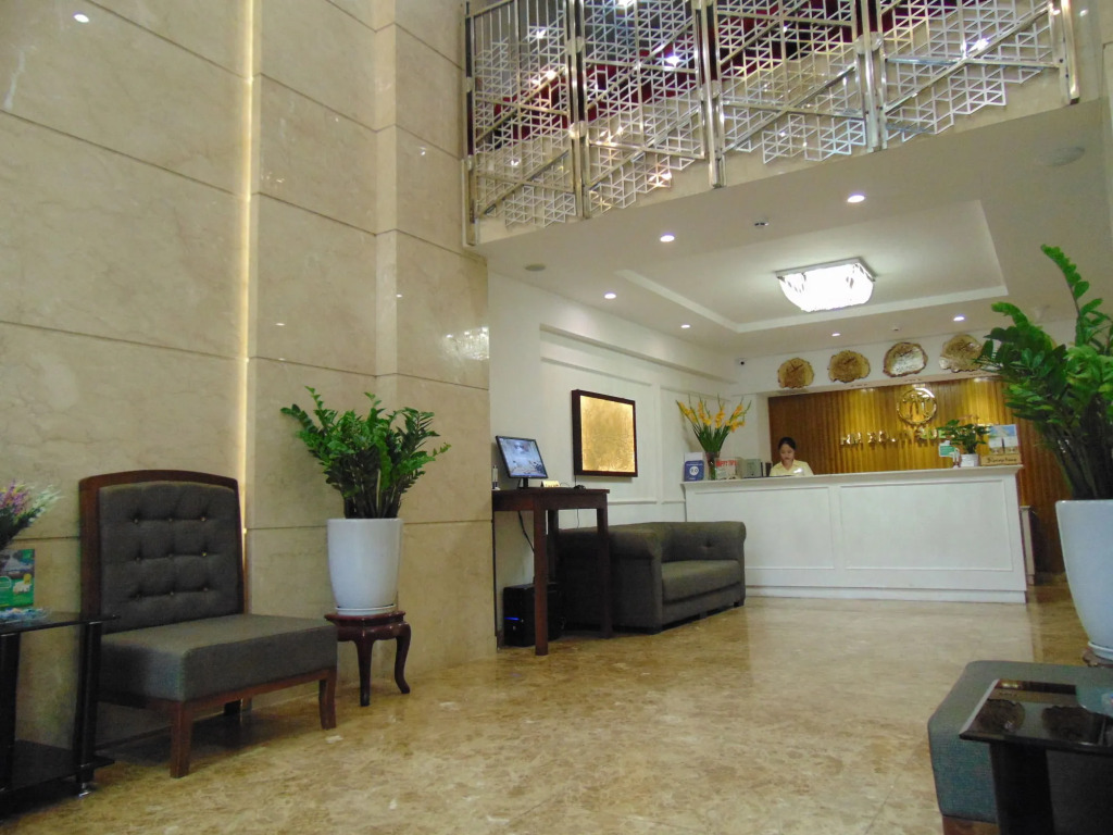 Ja Cosmo Premier Hotel