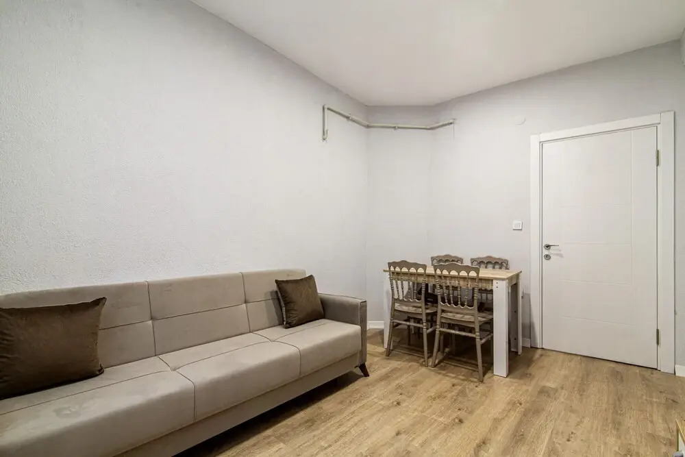 Centrally Located Apartment With Backyard in Sisli