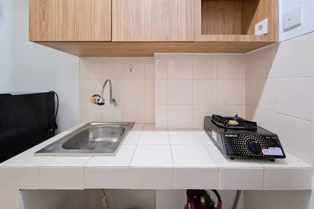Studio Near Teras Kota Bsd At Serpong Greenview Apartment