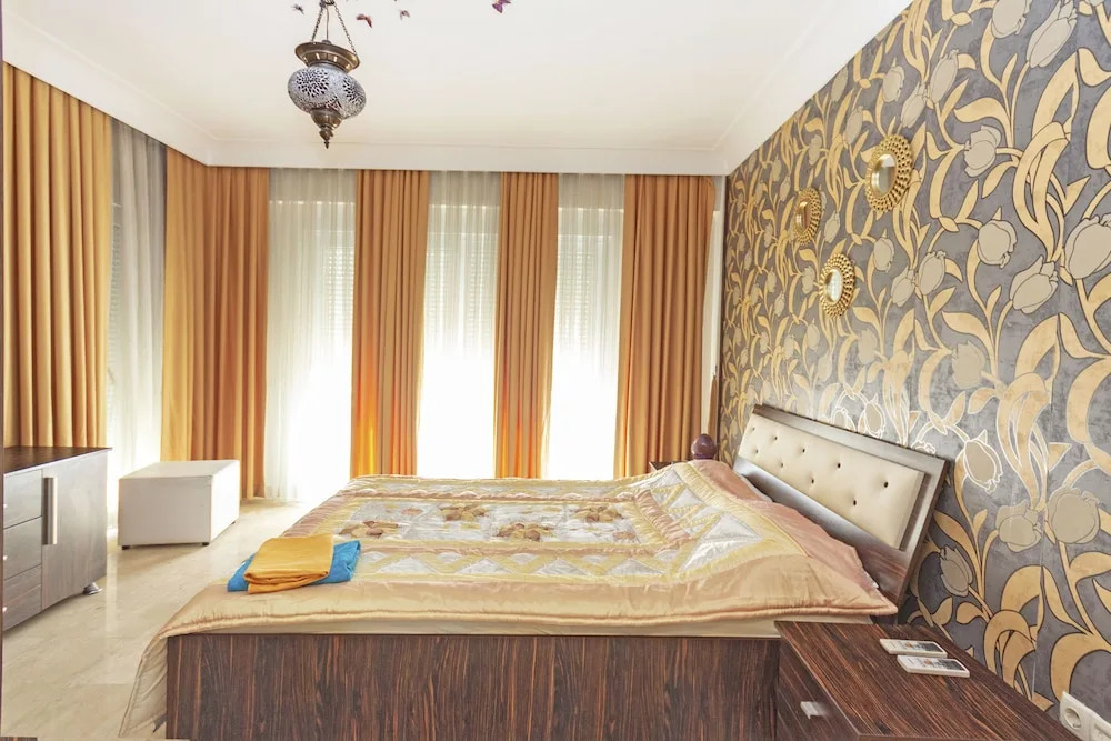 Paradise Town Villa Lisa