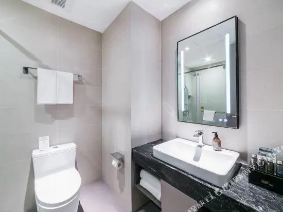 Home Inn Selected (Harbin Zhongyang Street Saint Sophia Cathedral)