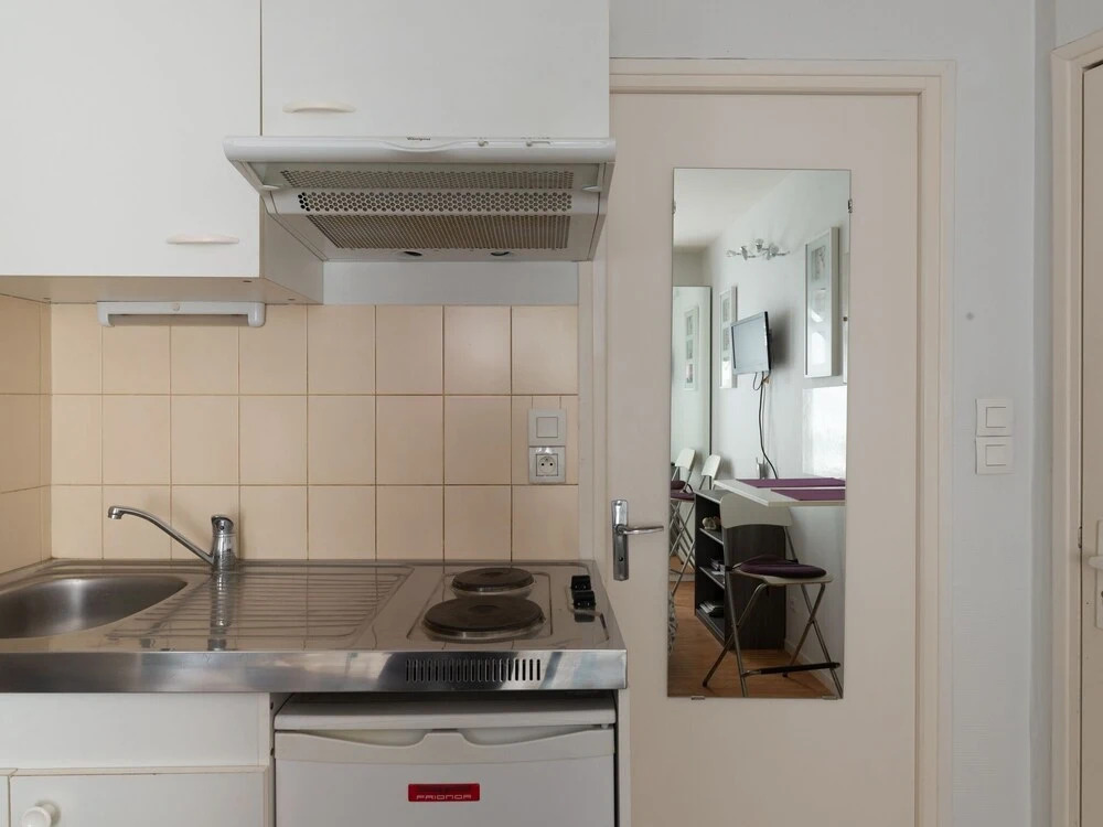 Comfortable, Modernized Apartment bad 300m From the Famous Harbor of Honfleur