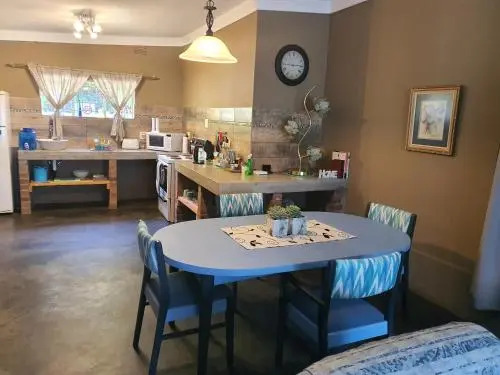 Apricity Inn