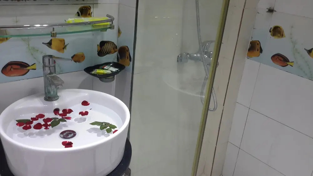 Vietnam Glamor Homestay & Travel
