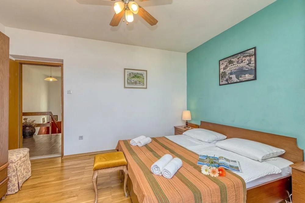Sea View Home Marianne 200m from sea - Happy Rentals