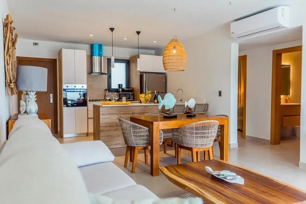 Private picuzzi in new apartment in Los Corales A202