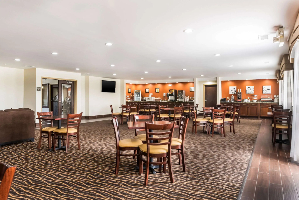 Sleep Inn & Suites North Liberty - Liberty City