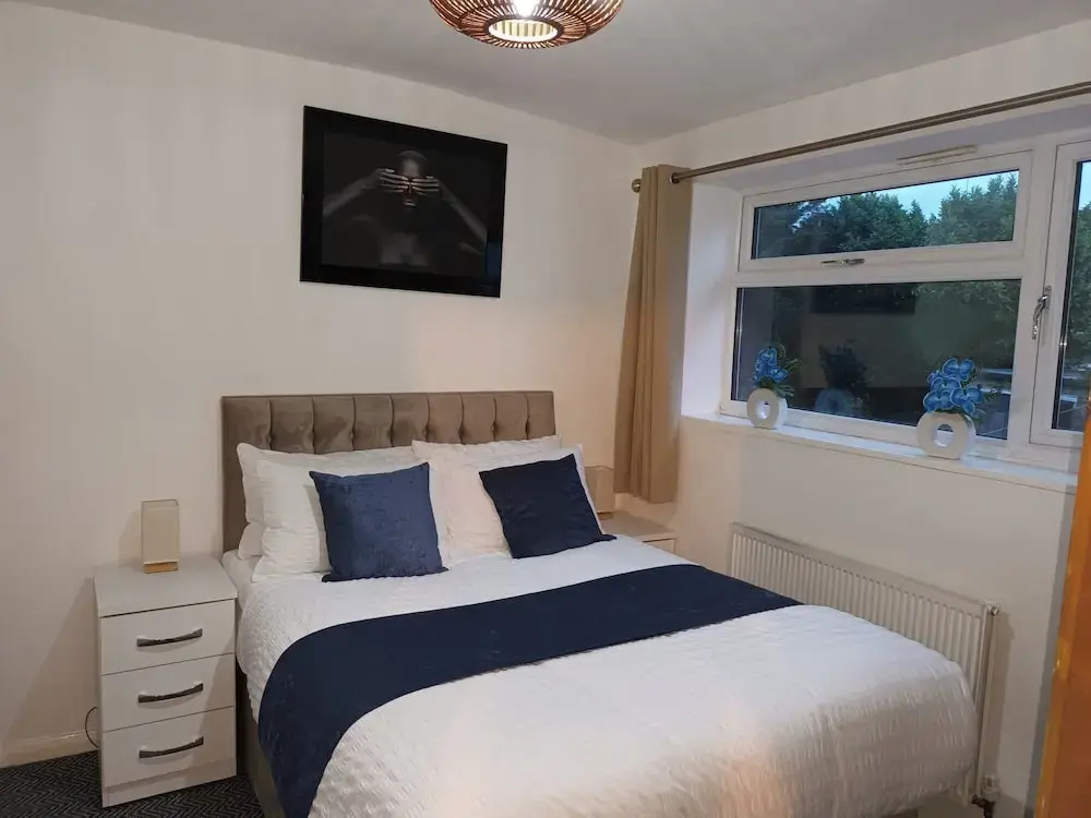 Spacious Birmingham House - 7 Guests -free Parking
