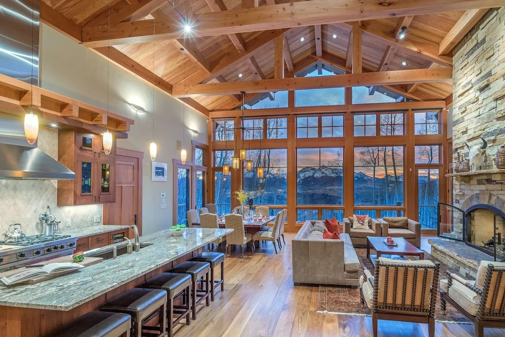 Grand Vista by Exceptional Stays