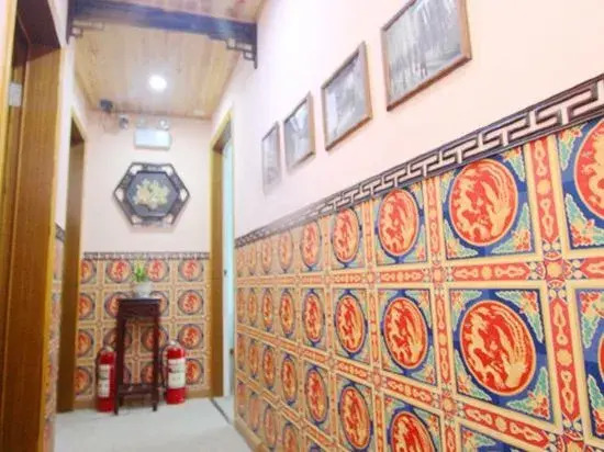 Shuiyun Renjia River View Inn