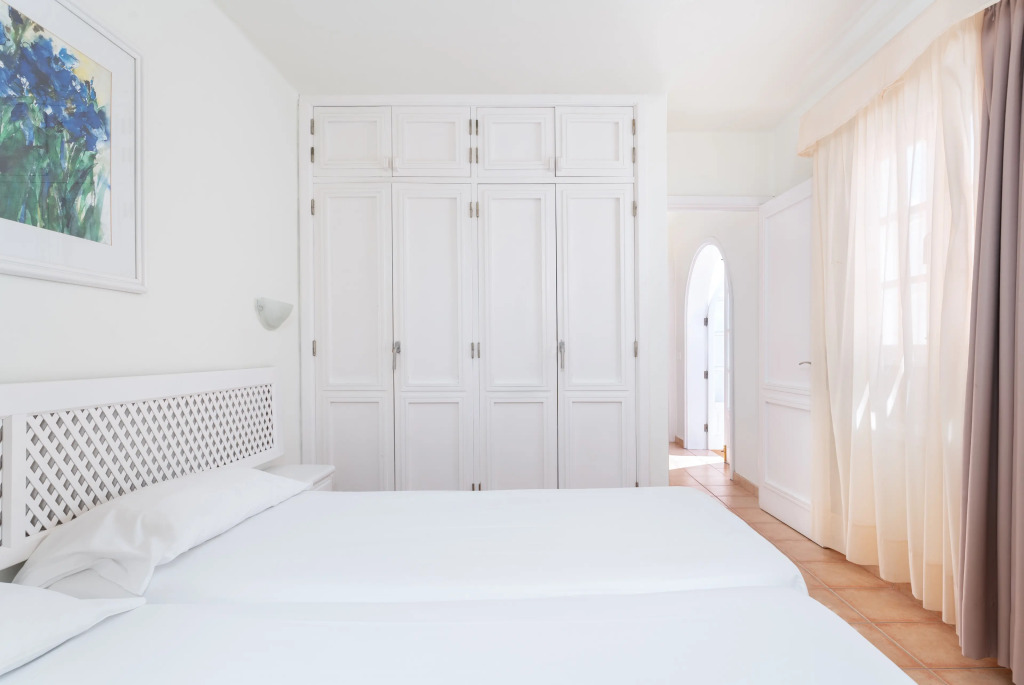 Apartamentos LIVVO Las Gaviotas