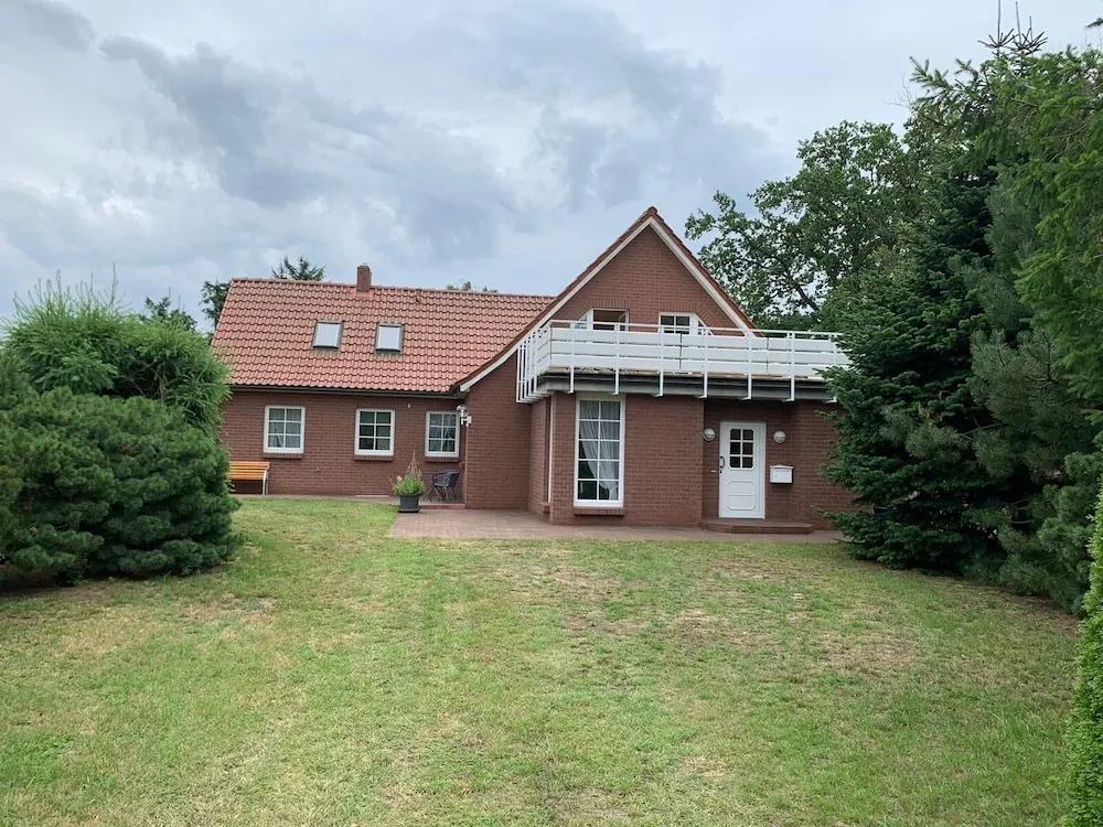 X Ferienhaus am See in Neustadt-Glewe