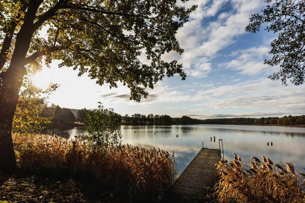 Traumhaftes Ferienhaus mit eigenem Seezugang sowie Sauna und Kamin