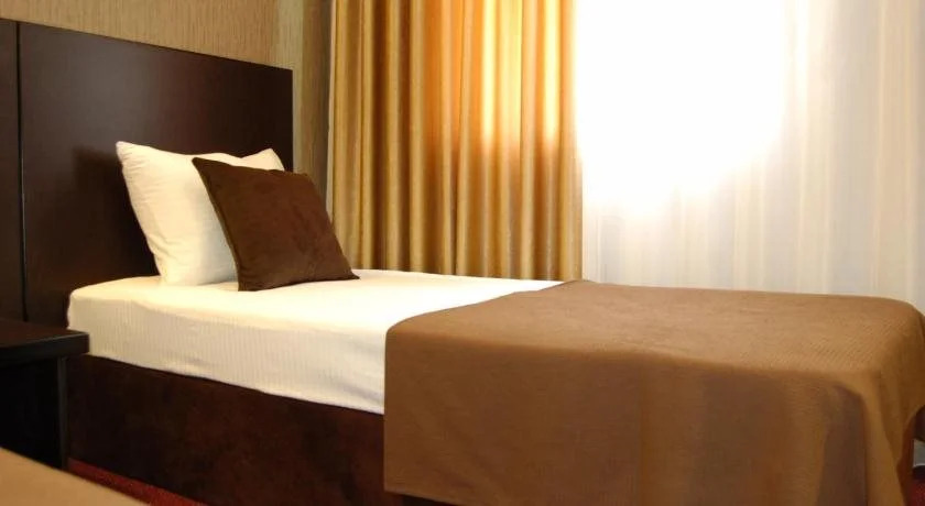 Masalli Hotel & Restaurant