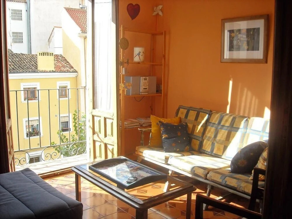 Nice apartment in Cuencas old town heart
