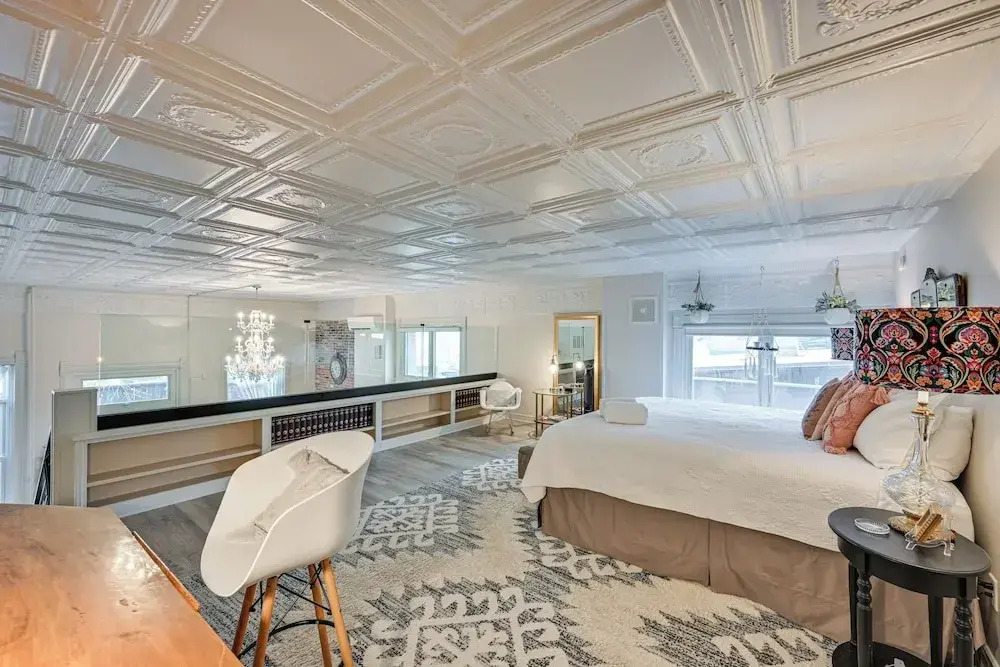 0776: Walk to Arkansas River: Historic Palace Loft