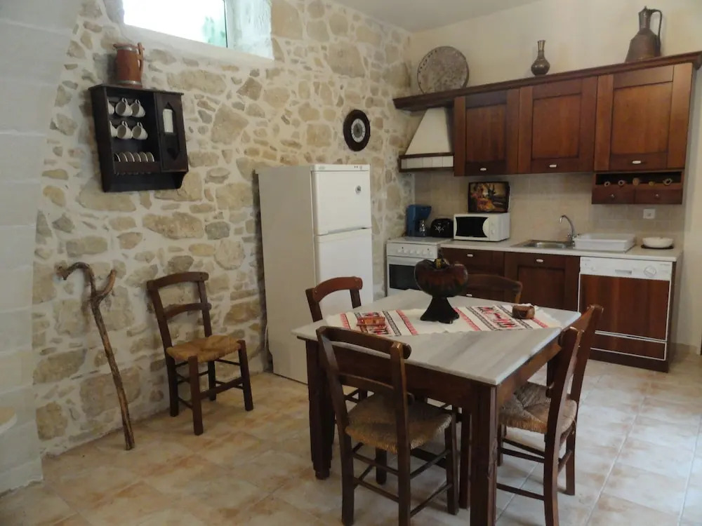 Villa Arokaria