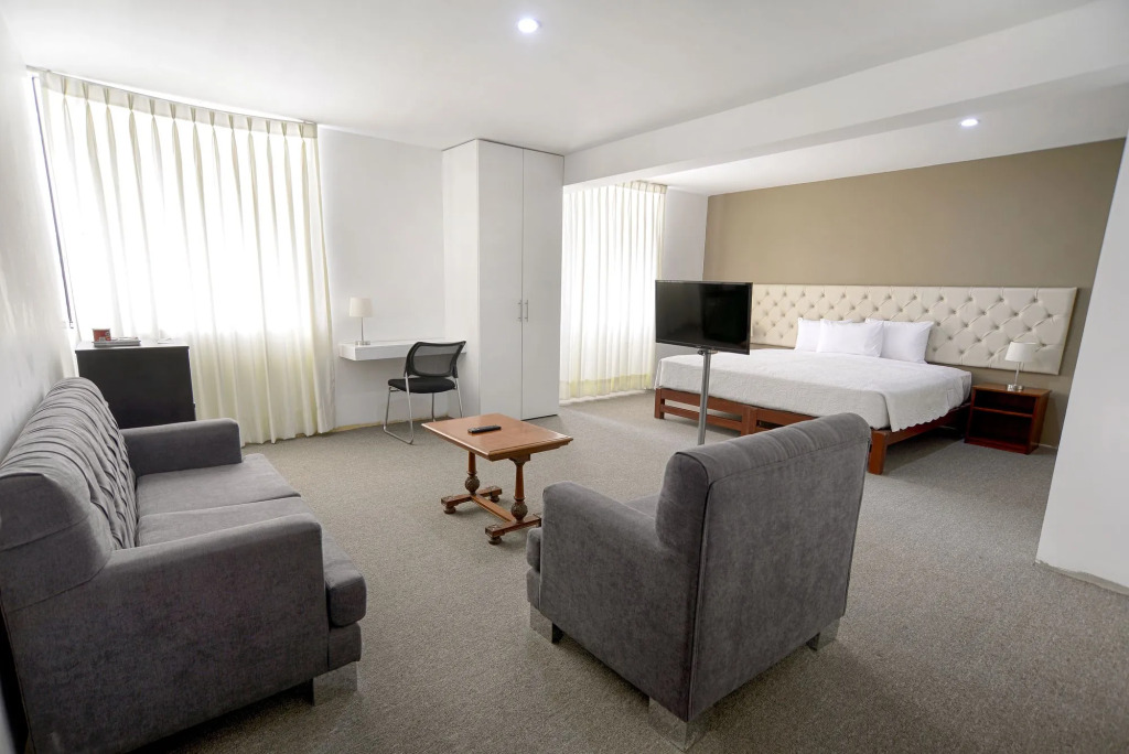 Hotel Hacienda Lima Norte