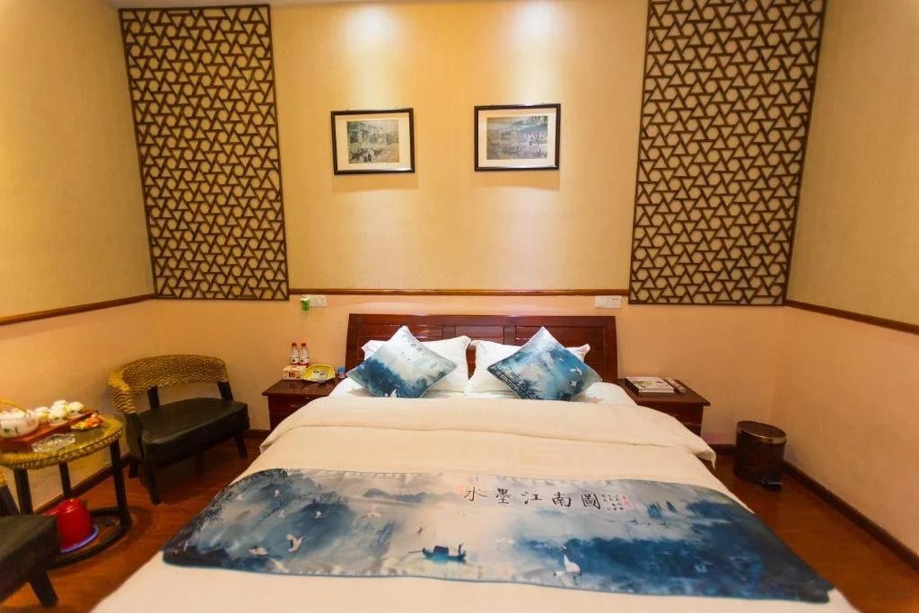 Yiyun South Lake Gallery Boutique Hotel